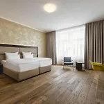 Theresian Hotel