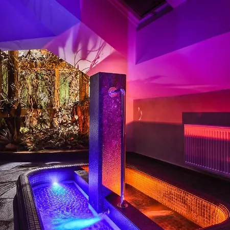Theresian & Spa Hotel 4*