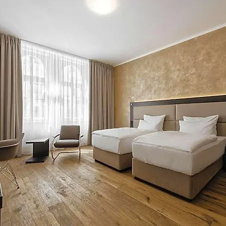 Theresian Hotel 4*